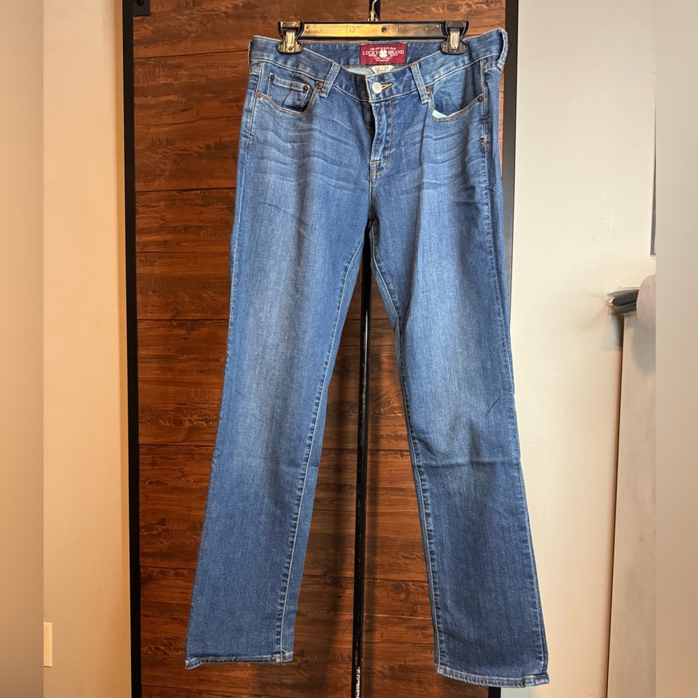 Lucky Brand “Lola Straight”  Classic Blue Straight Leg Jeans